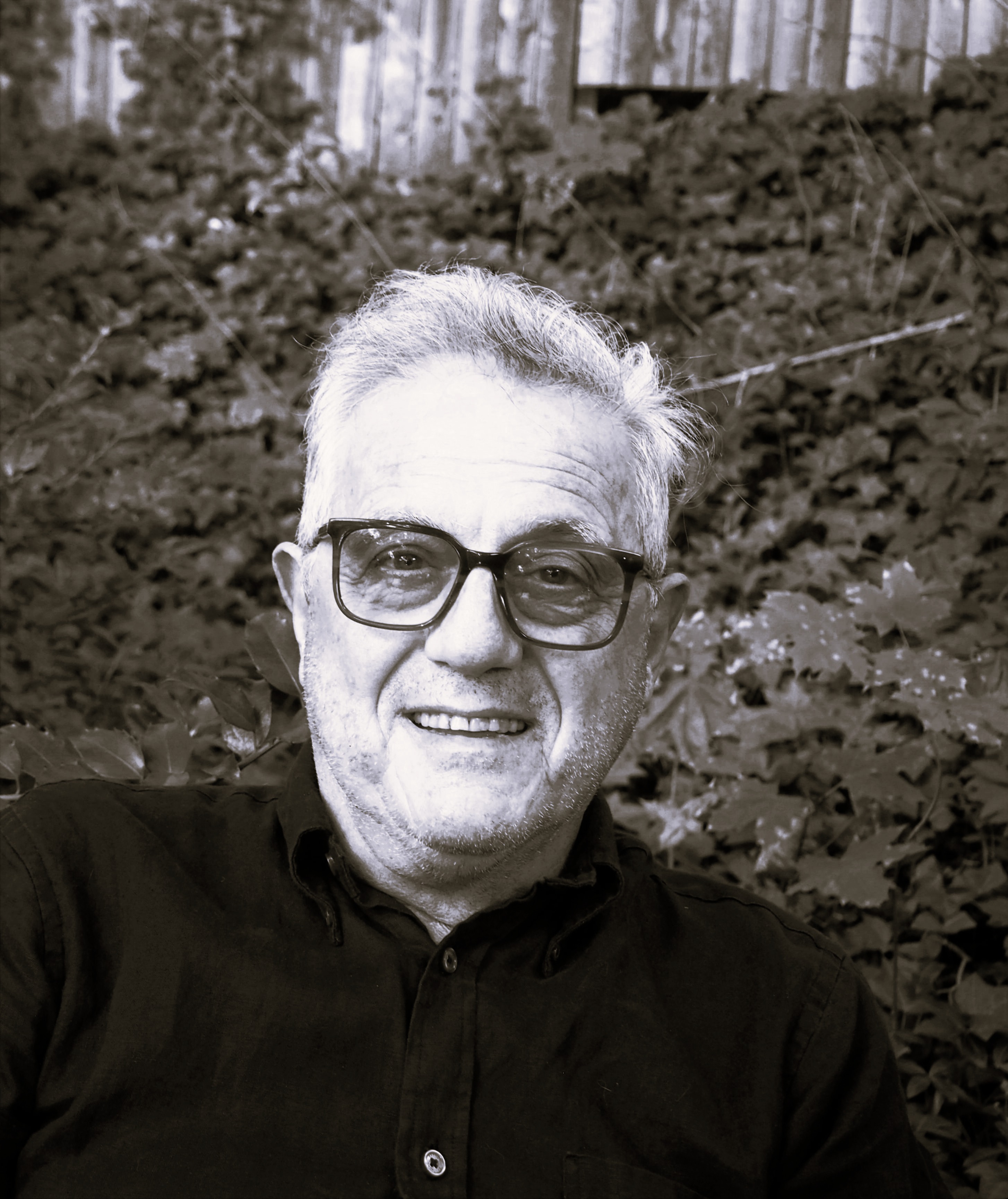Portrait of author Jean Récapet